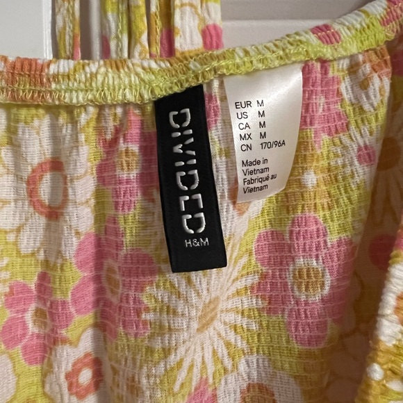 H&M Floral Set - Picture 7 of 10